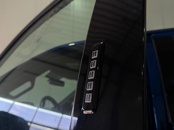 Ford F-150 15 of 19