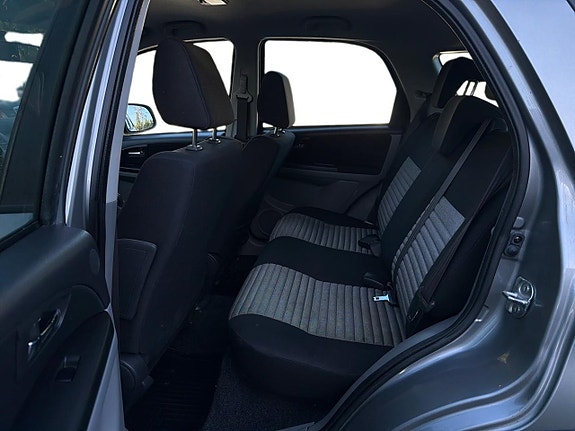 Suzuki SX4 13 of 22
