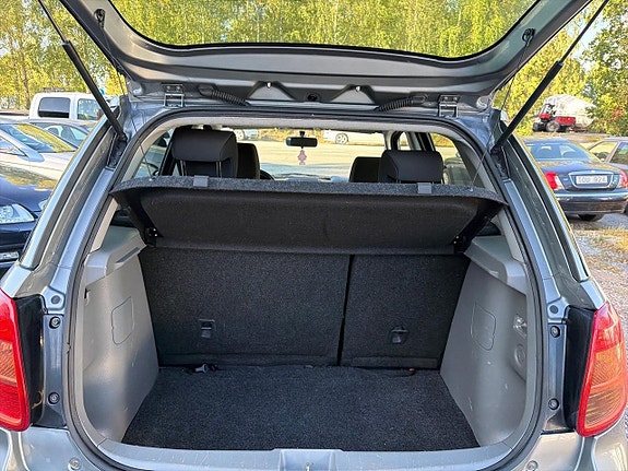 Suzuki SX4 14 of 22