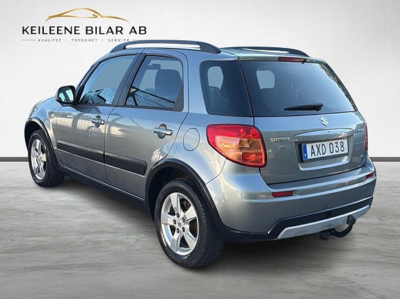 Suzuki SX4 9 of 22