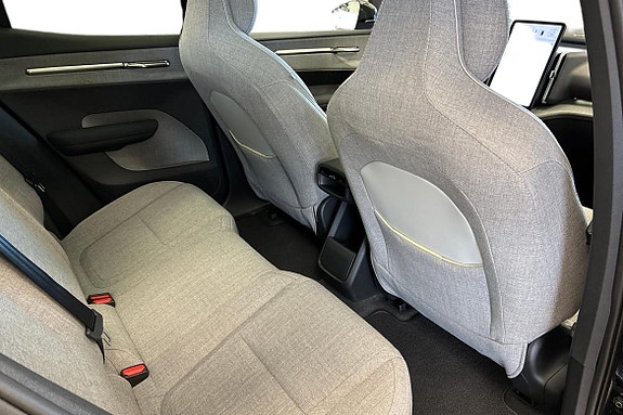 Volvo EX30 9 of 22