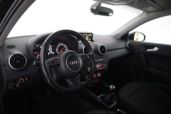 Audi A1 9 of 18