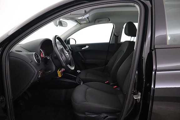 Audi A1 10 of 18