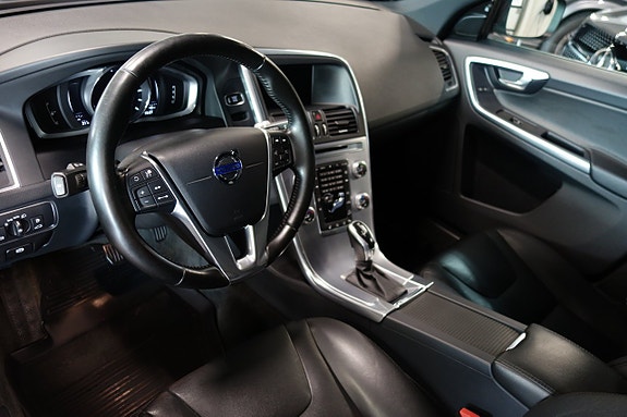 Volvo XC60 5 of 6