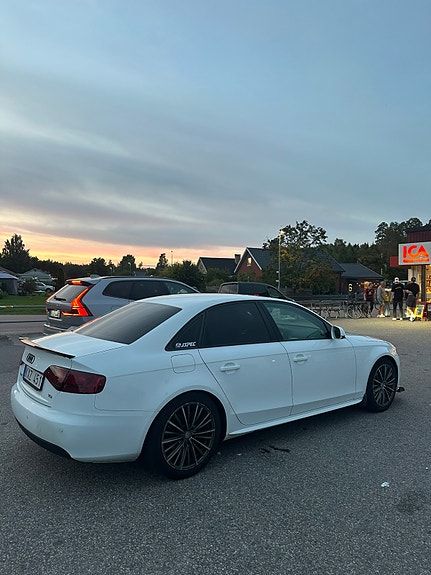 Audi A4 5 of 6