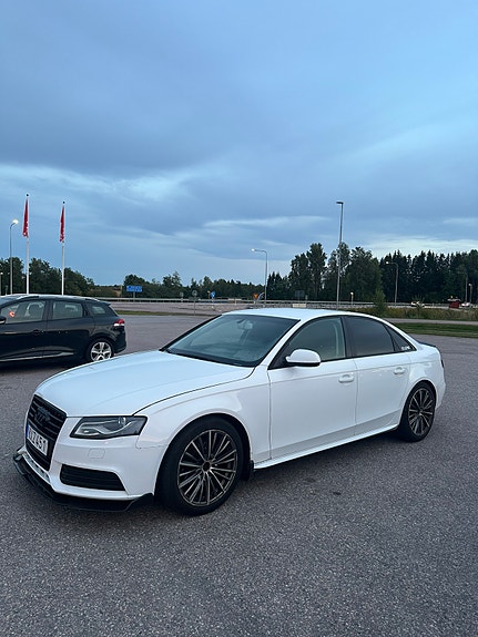Audi A4 2 of 6