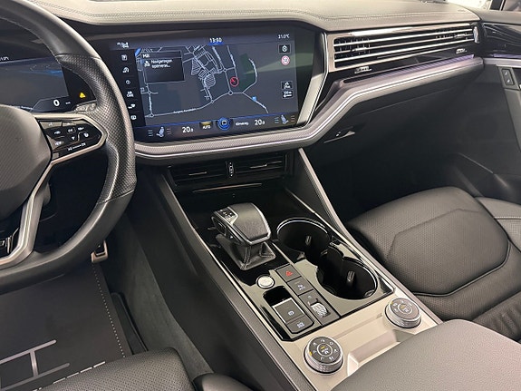 Volkswagen Touareg 9 of 20