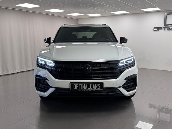 Volkswagen Touareg 3 of 20