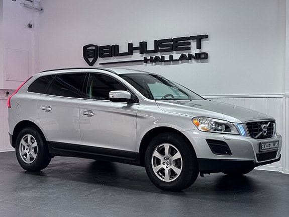 Volvo XC60 5 of 22