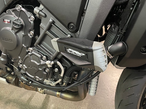 Yamaha MT10 ABS 400 mil SCORPION SLIP ON mt-10 5 of 9