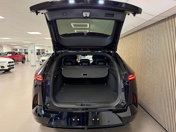 Mazda CX-6e 6 of 17
