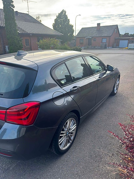 BMW 118i 7 of 7