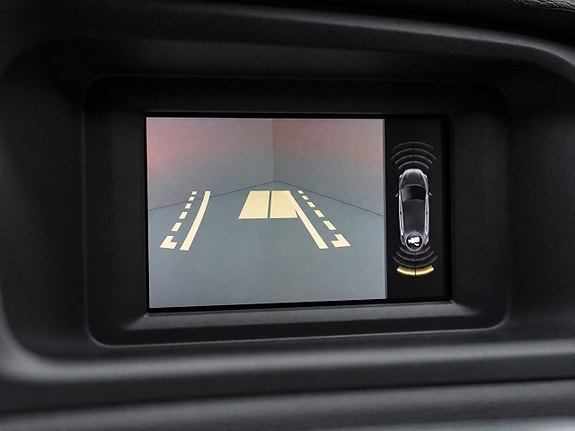 Volvo V40 13 of 20