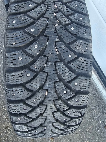 Volvo V70 4 of 13