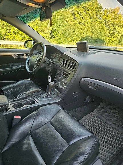 Volvo V70 9 of 13