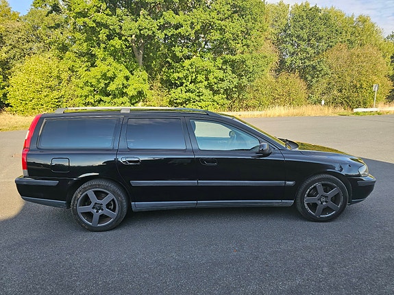 Volvo V70 5 of 13