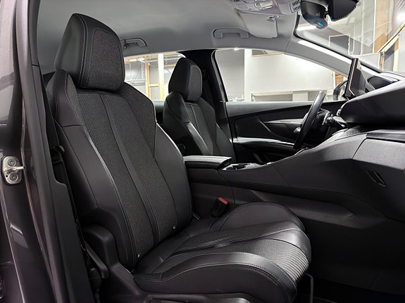 Peugeot 3008 27 of 29