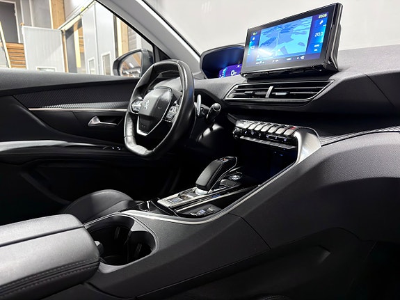 Peugeot 3008 25 of 29