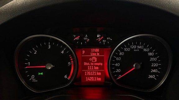Ford Mondeo 16 of 21