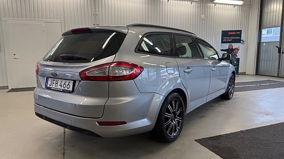 Ford Mondeo 8 of 21