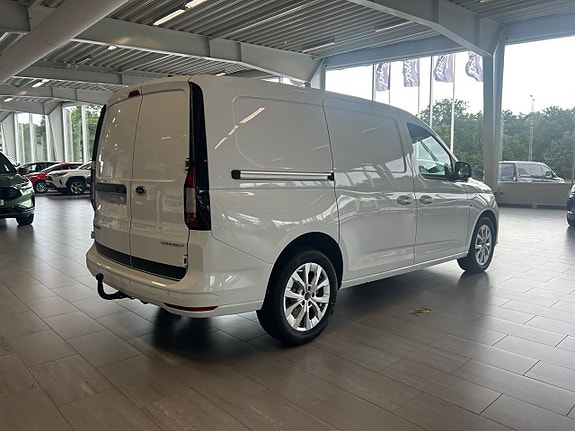 Ford Transit Connect 2 of 11