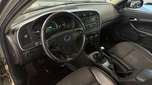 Saab 9-3 12 of 23