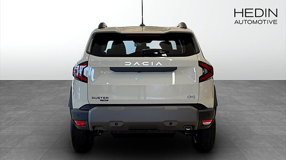 Dacia Duster 7 of 12