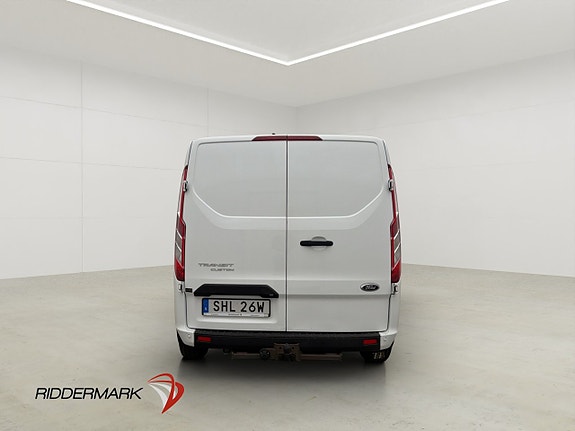 Ford Transit Custom 8 of 30