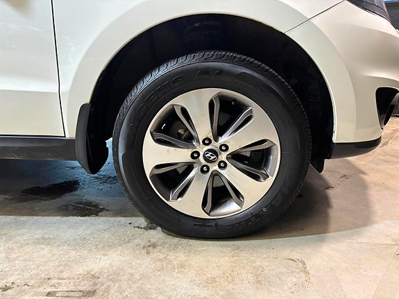 Hyundai Santa Fe 21 of 24
