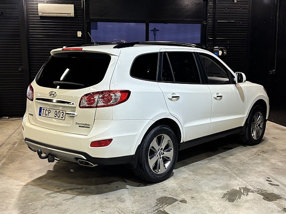 Hyundai Santa Fe 6 of 24