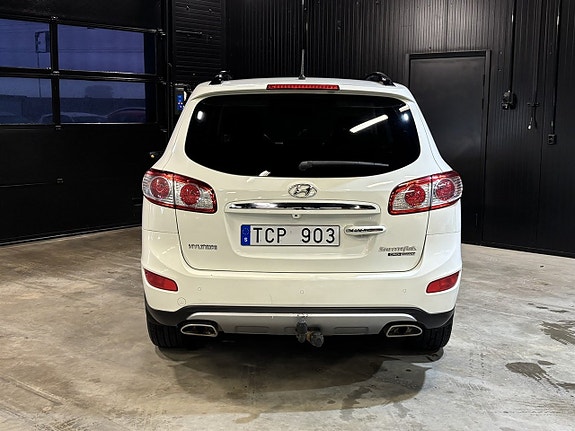 Hyundai Santa Fe 5 of 24