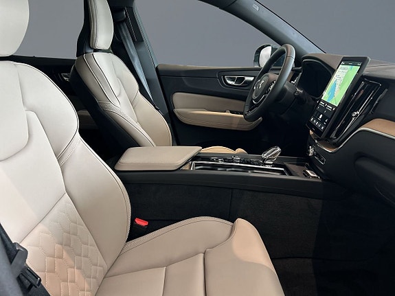 Volvo XC60 7 of 13