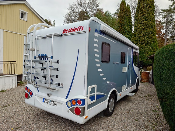 Dethleffs Globebus integral I2 2 of 17