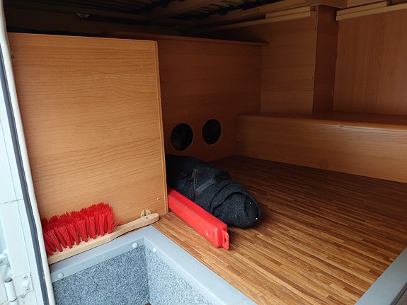Dethleffs Globebus integral I2 16 of 17
