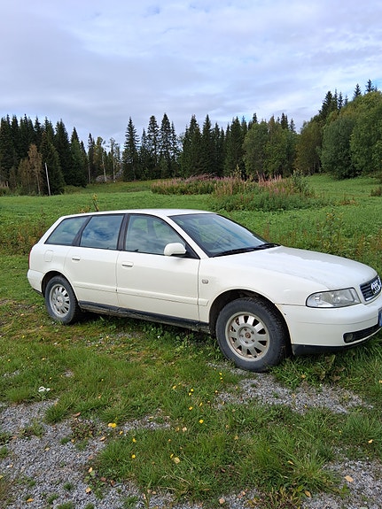 Audi A4 4 of 6