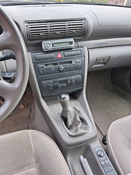 Audi A4 6 of 6