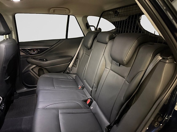 Subaru Outback 15 of 26