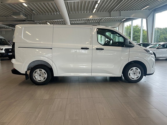 Ford Transit Custom 6 of 13
