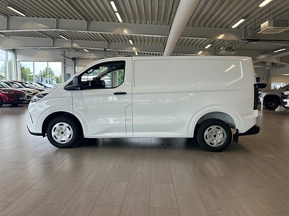 Ford Transit Custom 5 of 13