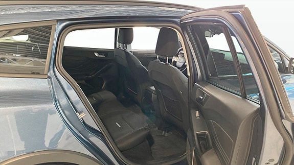Ford Focus 5 of 12
