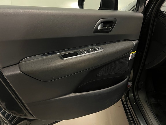 Peugeot 5008 14 of 28