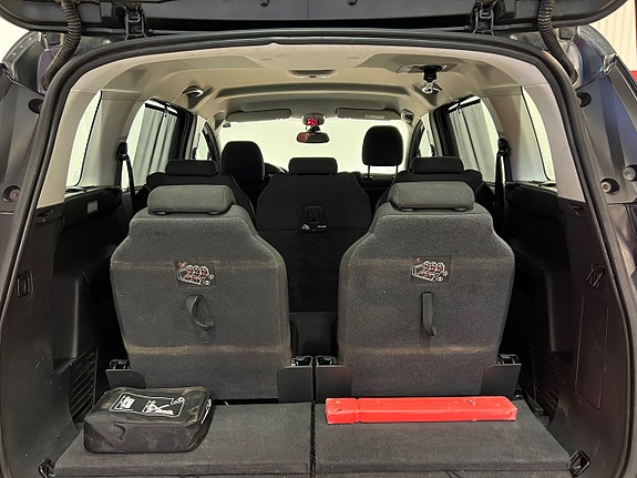 Peugeot 5008 13 of 28