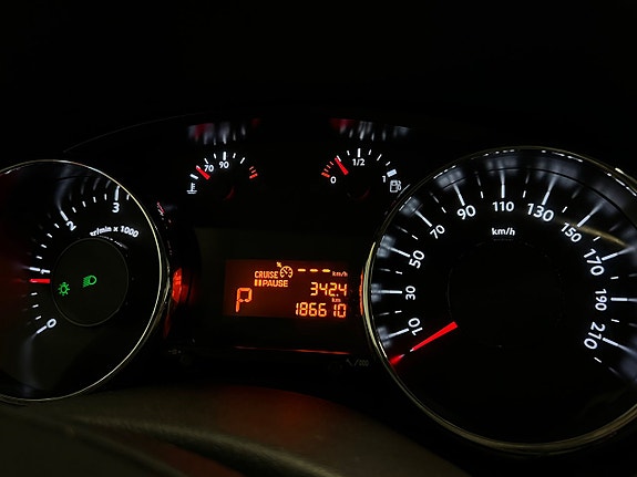 Peugeot 5008 26 of 28