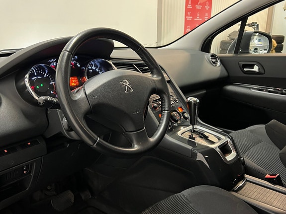 Peugeot 5008 11 of 28