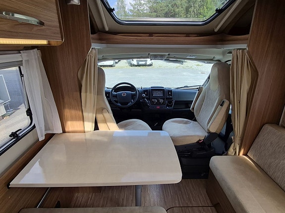 Carado T 448 långbäddar, drop-down, bra lastvikt, mycket fin 20 of 26
