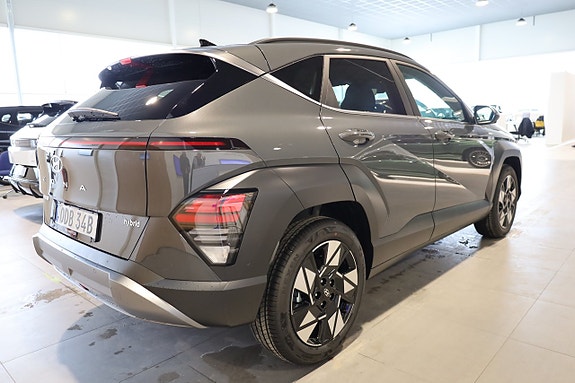 Hyundai Kona 4 of 28