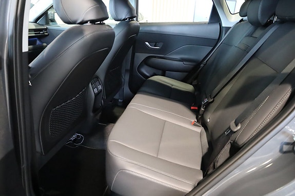 Hyundai Kona 13 of 28