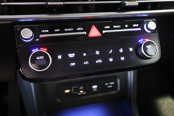 Hyundai Tucson 21 of 26
