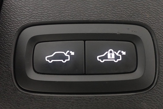 Volvo XC60 24 of 28