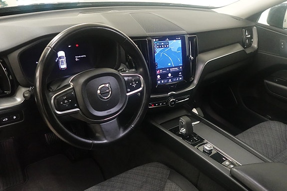 Volvo XC60 6 of 28